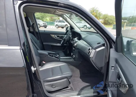 2013 Mercedes-Benz Glk 350 z USA, uszkodzony, nr VIN WDCGG5HB7DG106885